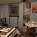 Cascina Garaita Country house *