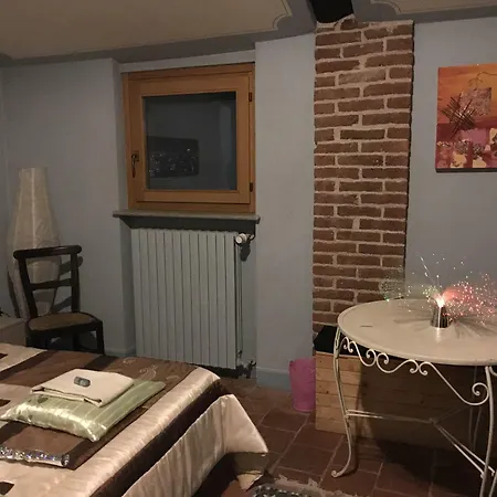 Cascina Garaita Kır Evi *