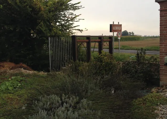 Cascina Garaita Casa rural *